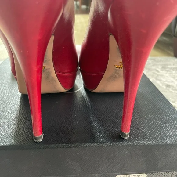 Red Prada platform ankle strap heel size 37.5 - Picture 6 of 8